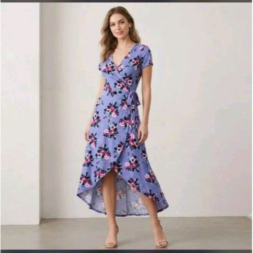 Kristin Nicole Wrap Dress Size M Floral V Neck
